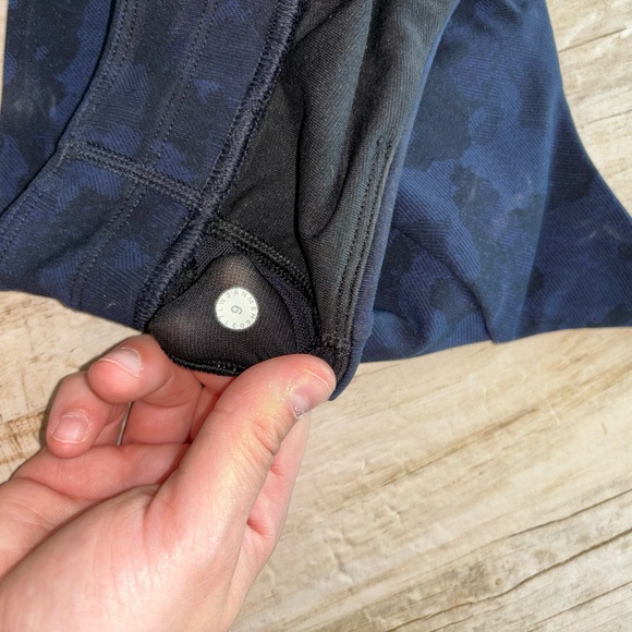 Lululemon nulu sportsbra - Picture 3 of 3